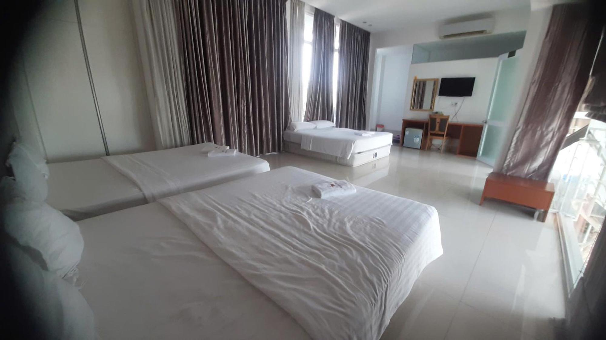 Mekong Hotel & Restaurant Ben Tre Exterior photo