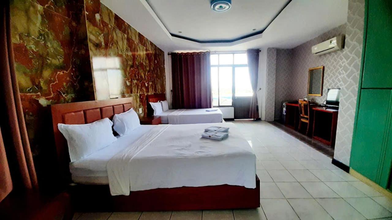 Mekong Hotel & Restaurant Ben Tre Exterior photo