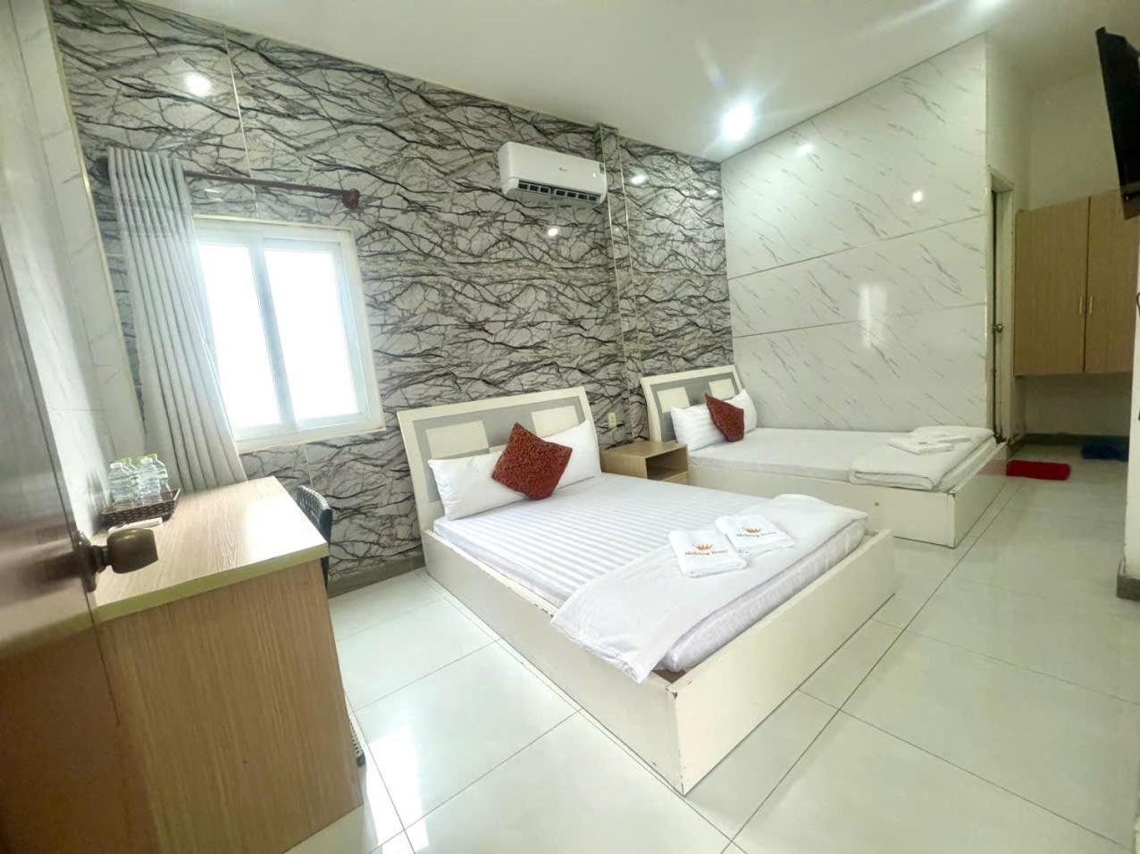 Mekong Hotel & Restaurant Ben Tre Exterior photo
